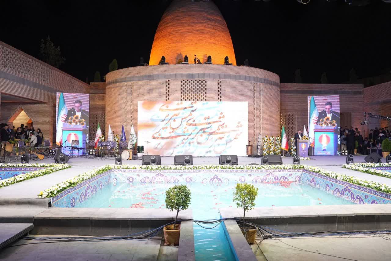 شمس بر بلندای خوی؛ بارگاه عارف بزرگ ایران پس از دو دهه انتظار گشوده شد
