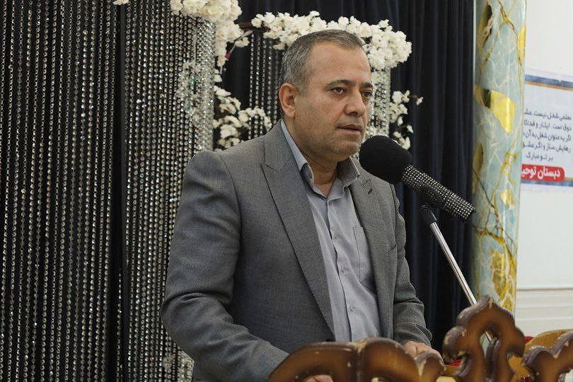 🔴 همایش بزرگداشت مقام معلم در روستای پسوه پیرانشهر و تجلیل از معلمان برتر