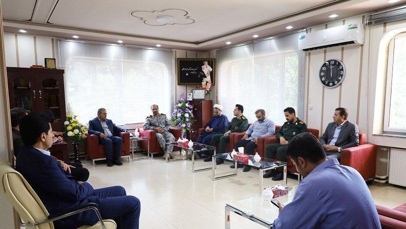 🛑 دیدار فرمانده سپاه پیرانشهر با فرماندار شهرستان به مناسبت هفته دولت