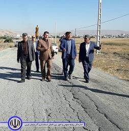 بازدید فرماندار از عملیات بازسازی و ترمیم جاده روستایی