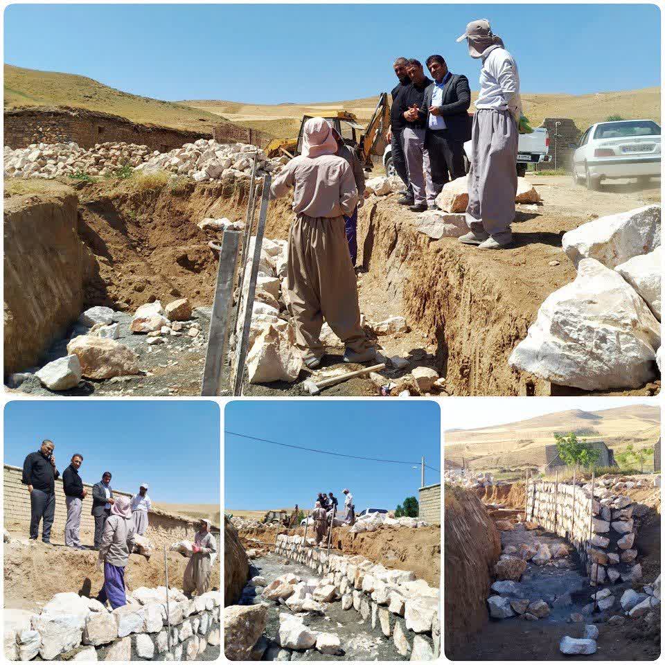 🛑 اجرای کانال هدایت آب‌های سطحی در روستای گرده سور پیرانشهر