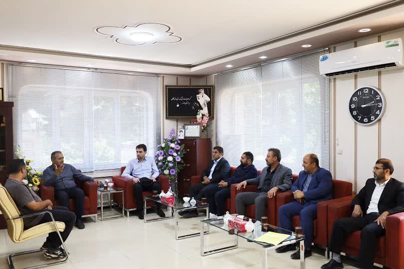 🛑 نشست فرماندار با مسئولان ورزش و تیم پاریزهر؛