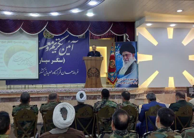 برگزاری مراسم تکریم و معارفه فرمانده قرارگاه عملیاتی لشکر 64 متحرک هجومی نزاجا