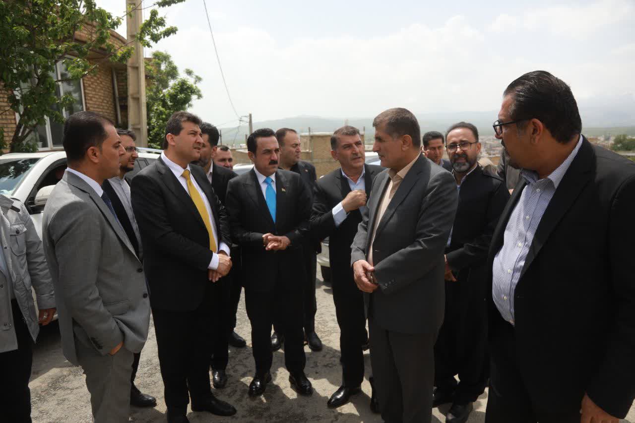 بازدید استاندار اربیل اقلیم کردستان عراق و معاون توسعه مدیریت و منابع انسانی استاندار آذربایجانغربی از شهرستانهای اشنویه و پیرانشهر و مرز تمرچین