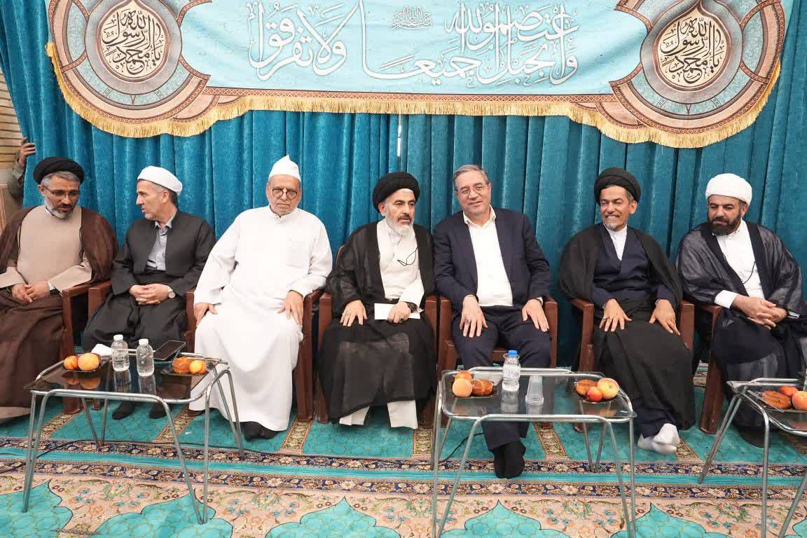 همزمان با آغاز هفته وحدت؛ برگزاری آیین اختتامیه چهارمین همایش نخبگانی «عالِم تمدنساز» در ارومیه