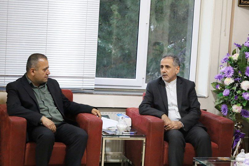 🔴 نشست فرماندار پیرانشهر با ناظر گمرکات استان آذربایجان غربی