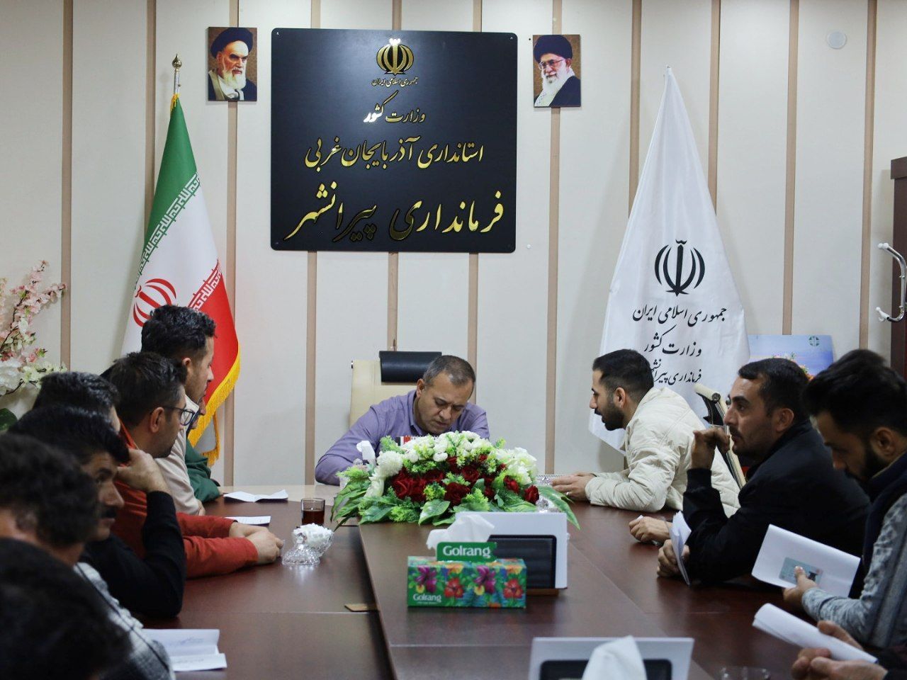 🔴 ملاقات 7 ساعته فرماندار پیرانشهر با مردم