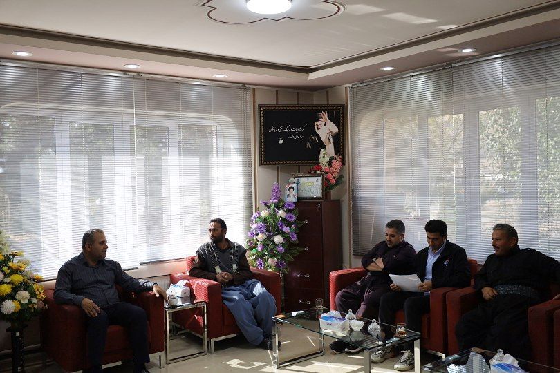 🔴 تداوم دیدارهای مردمی فرماندار پیرانشهر با شهروندان