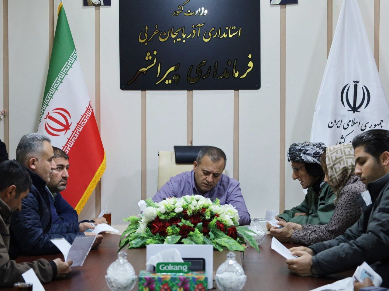 🔴 ملاقات 7 ساعته فرماندار پیرانشهر با مردم