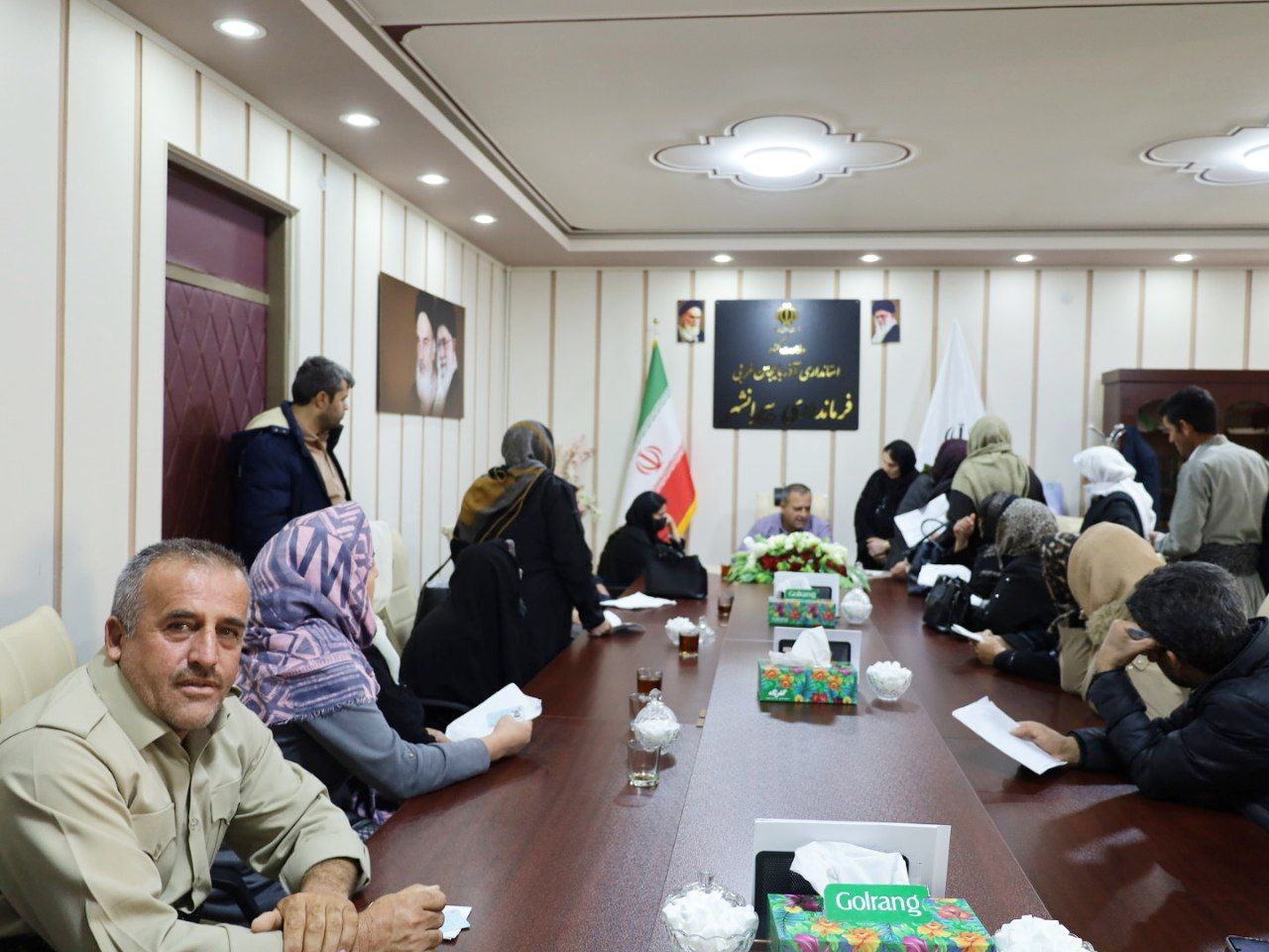 🔴 ملاقات 7 ساعته فرماندار پیرانشهر با مردم