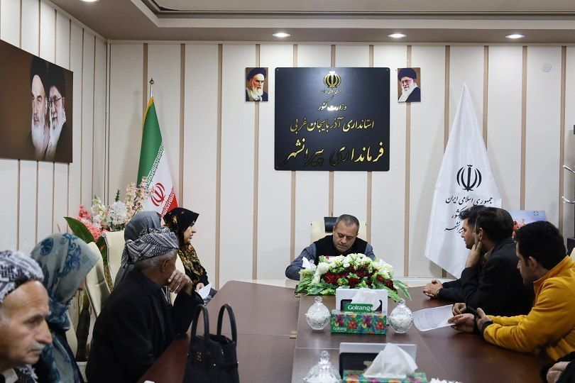 🔴  برگزاری ملاقات مردمی فرماندار پیرانشهر با شهروندان