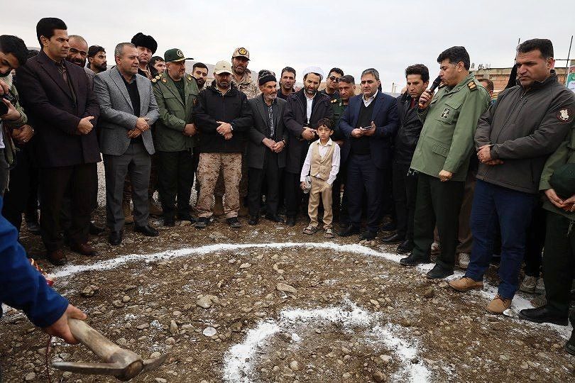 🔴 کلنگ احداث نیروگاه خورشیدی 400 کیلوواتی در روستای پسوه پیرانشهر به زمین زده شد.