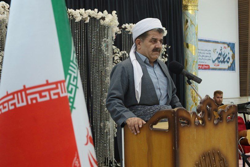 🔴 همایش بزرگداشت مقام معلم در روستای پسوه پیرانشهر و تجلیل از معلمان برتر