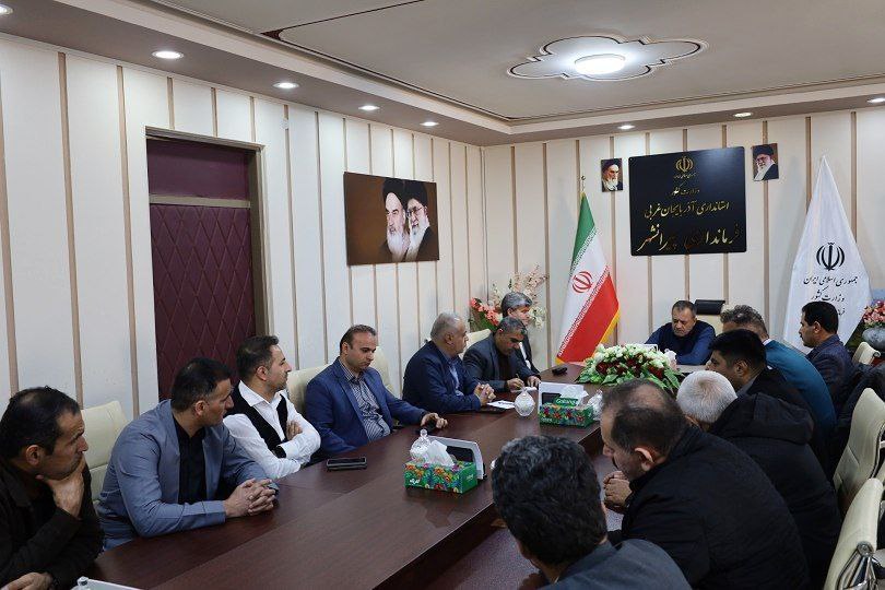 🔴 جلسه هم‌اندیشی ساماندهی تجارت مرزنشینان در مرز تمرچین برگزار شد.