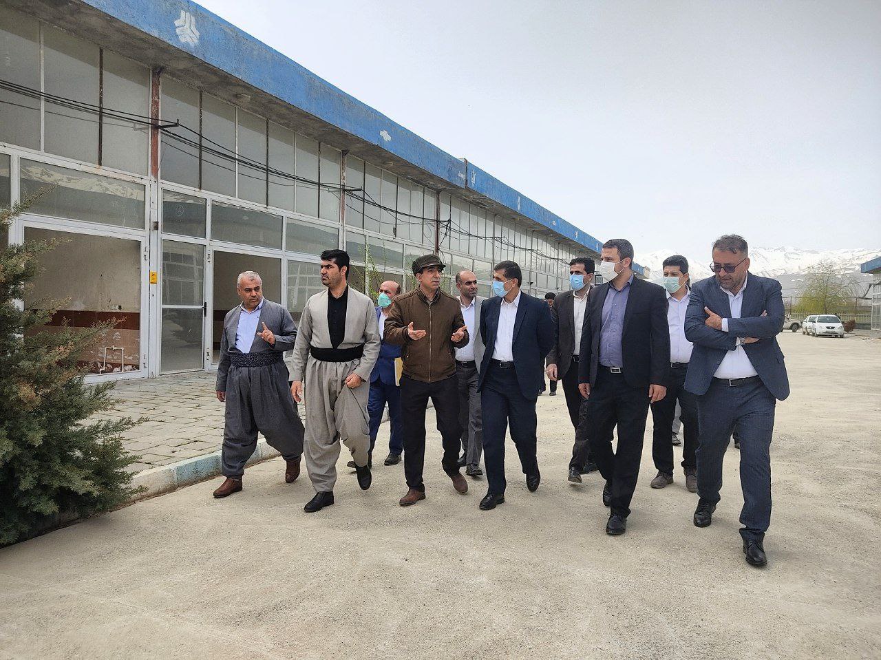 ⭕️ بازدید فرماندار شهرستان از مجتمع نمایشگاه خـودرو؛