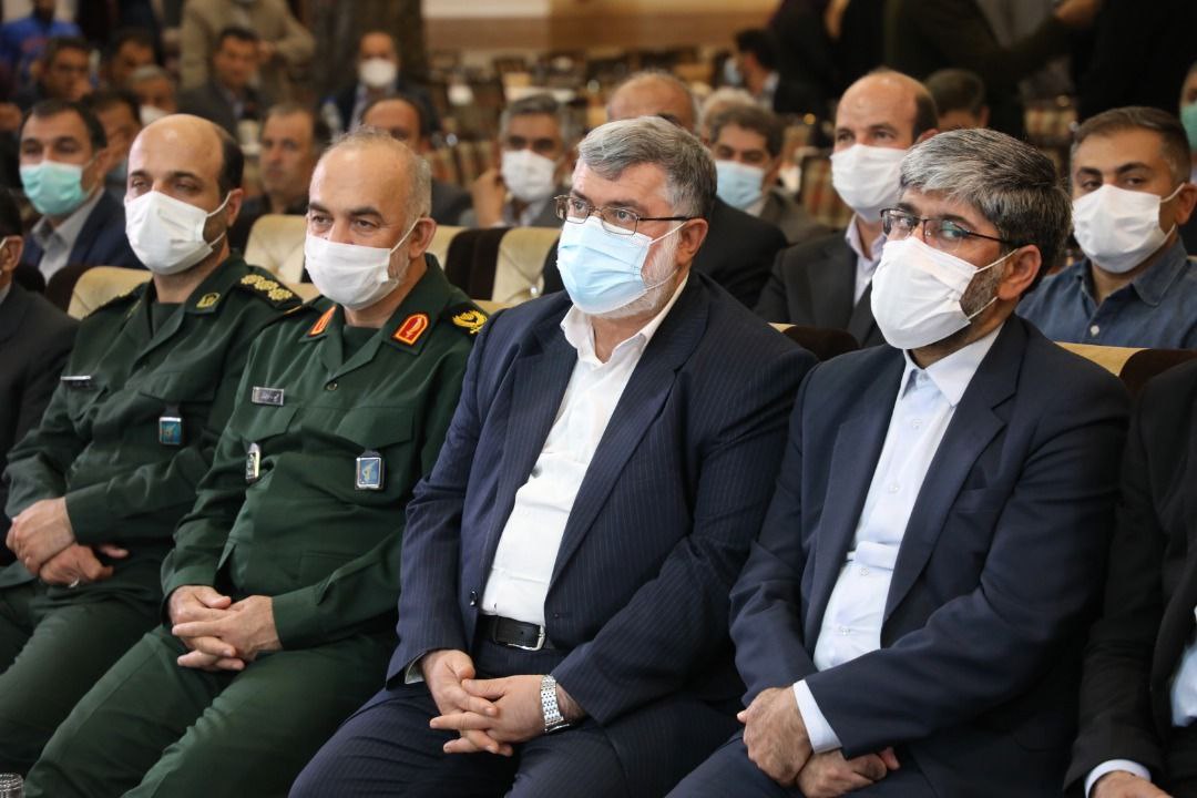 • حضور محمدصادق معتمدیان استاندار آذربایجان غربی در مراسم جشن گلریزان