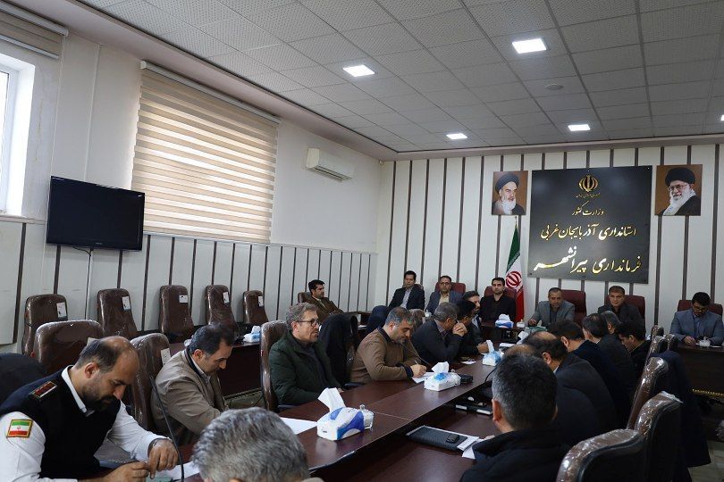🔴 جلسه پدافند غیرعامل شهرستان پیرانشهر باحضور مدیرکل پدافند غیرعامل استان برگزار شد.
