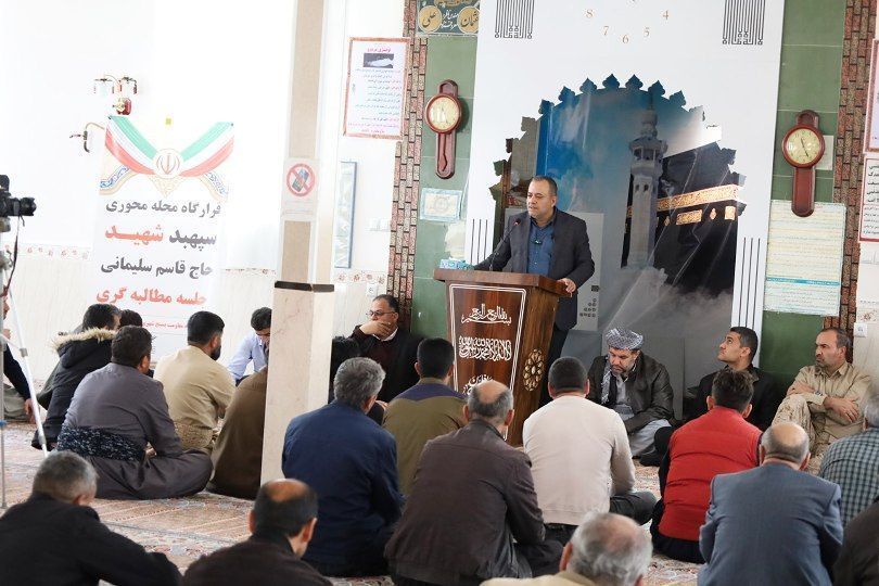 🔴 بررسی مشکلات محله کهنه‌خانه پیرانشهر با حضور مسئولان شهرستان