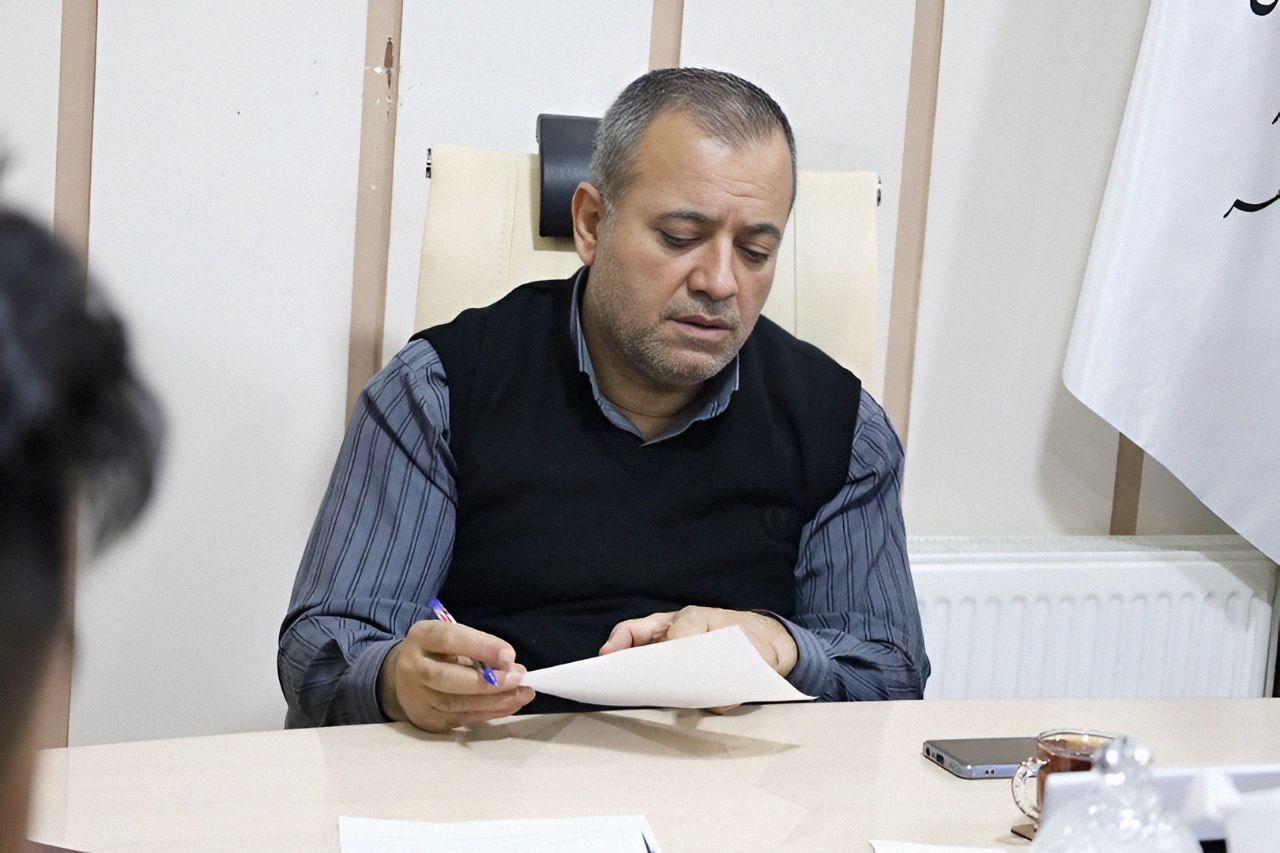 🔴  برگزاری ملاقات مردمی فرماندار پیرانشهر با شهروندان