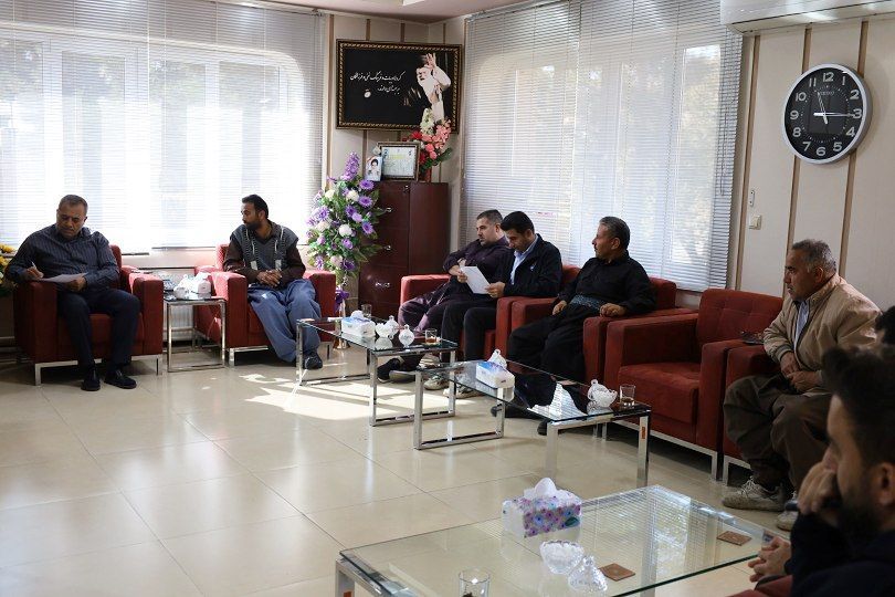 🔴 تداوم دیدارهای مردمی فرماندار پیرانشهر با شهروندان