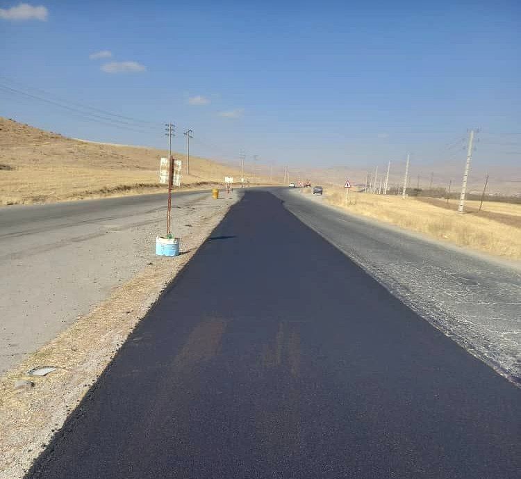 🔴 عملیات آسفالت راه روستای سنجله از توابع بخش لاجان شهرستان پیرانشهر