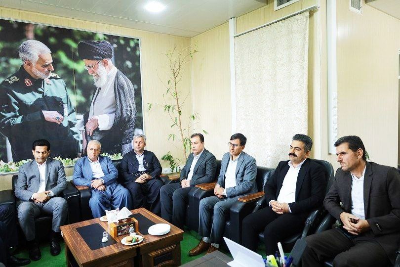 🔴 دیدار فرماندار پیرانشهر با اعضای شورای اسلامی شهر لاجان بمناسبت روز شوراها