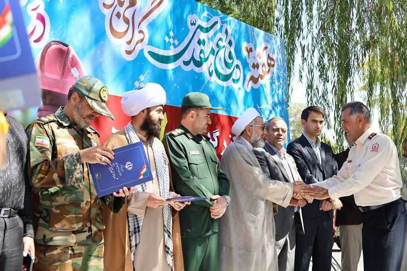 🔴همایش بزرگداشت 7 مهر، روز ملی ایمنی و آتشنشانی در پیرانشهر برگزار شد.