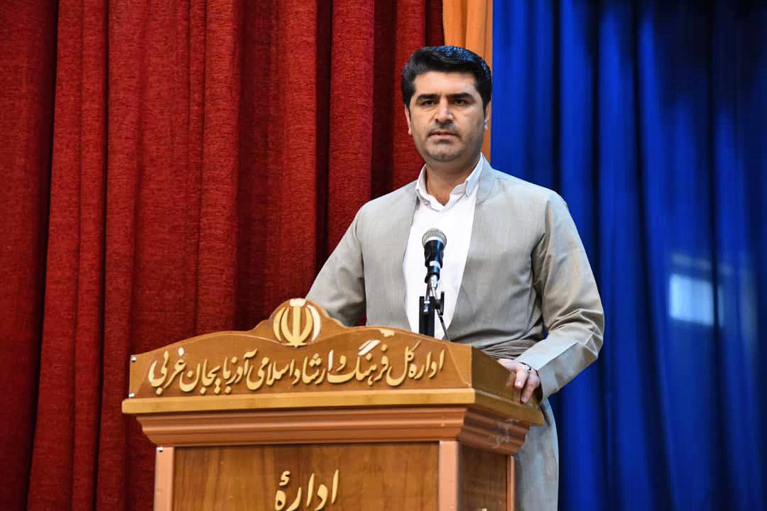 🔴 اختتامیه اولین جشنوارە نمایشنامە خوانی برف در شهرستان پیرانشهر؛